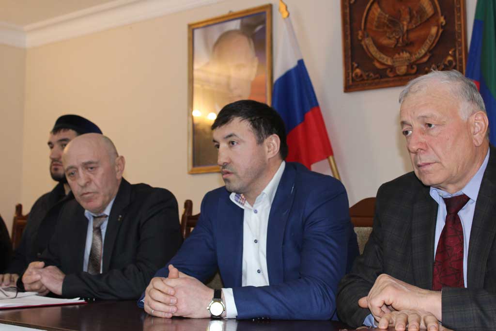 25042019ee